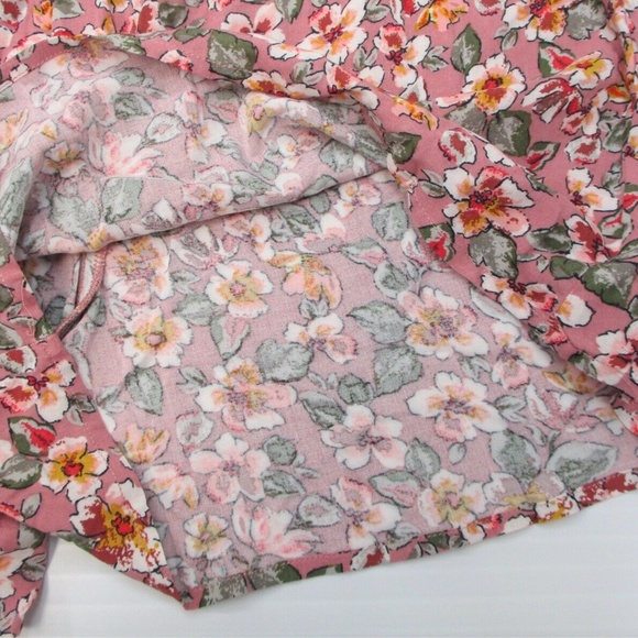 Pink Floral Keyhole Romper XS NWT - Picture 6 of 13